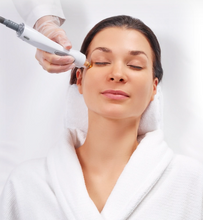 Load image into Gallery viewer, Silvia LuxRF™ Eye Collagen Boost Gun 30min