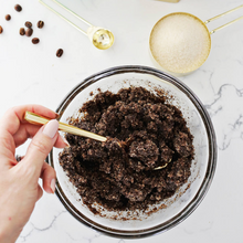 Load image into Gallery viewer, Coconut Melts &amp; Coffee Body Scrub - 30 mins